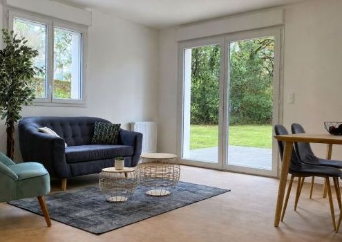 DERNIER APPARTEMENT T4 DISPOINLE